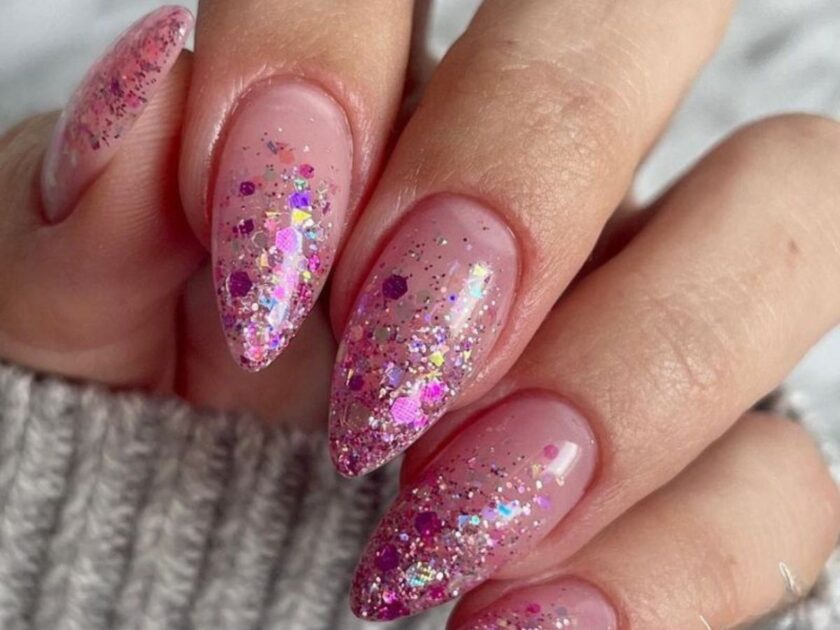 Glitter ombre on stiletto nails art