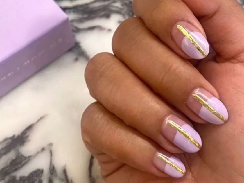 Golden Stripes Nails Design