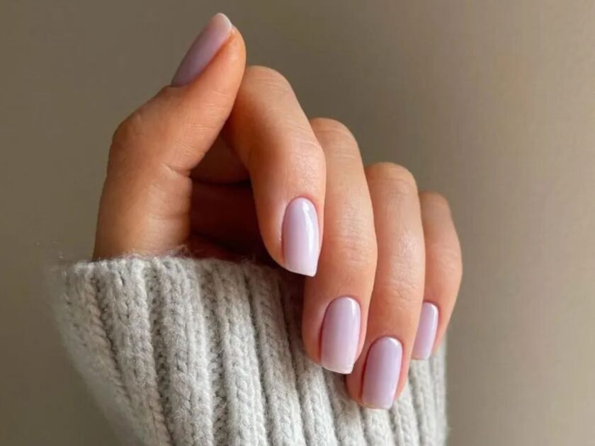 Soft Lavander Nail