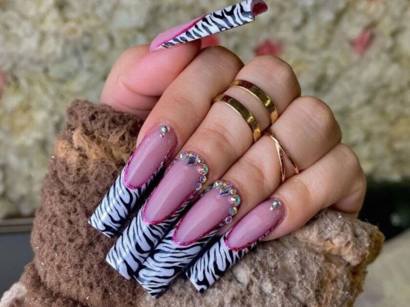 Long Stiletto Blush Purple Nails