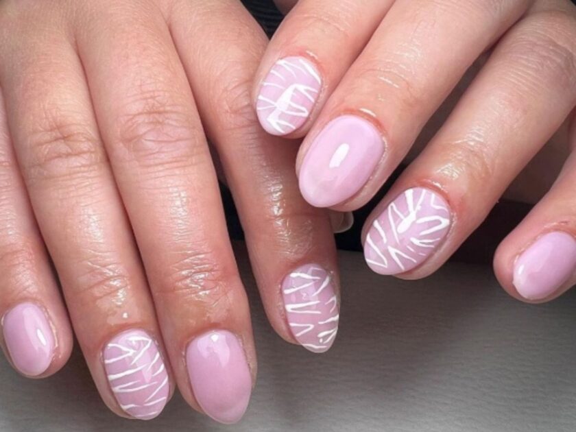 Midnight Pink Zebra Chic Nail