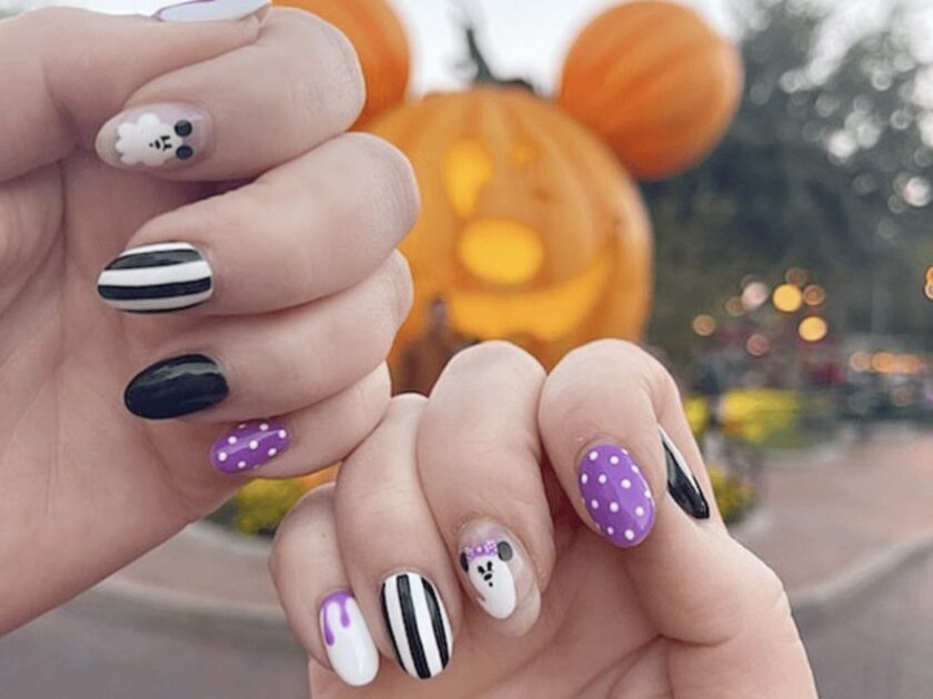 Minimalist Halloween Nails
