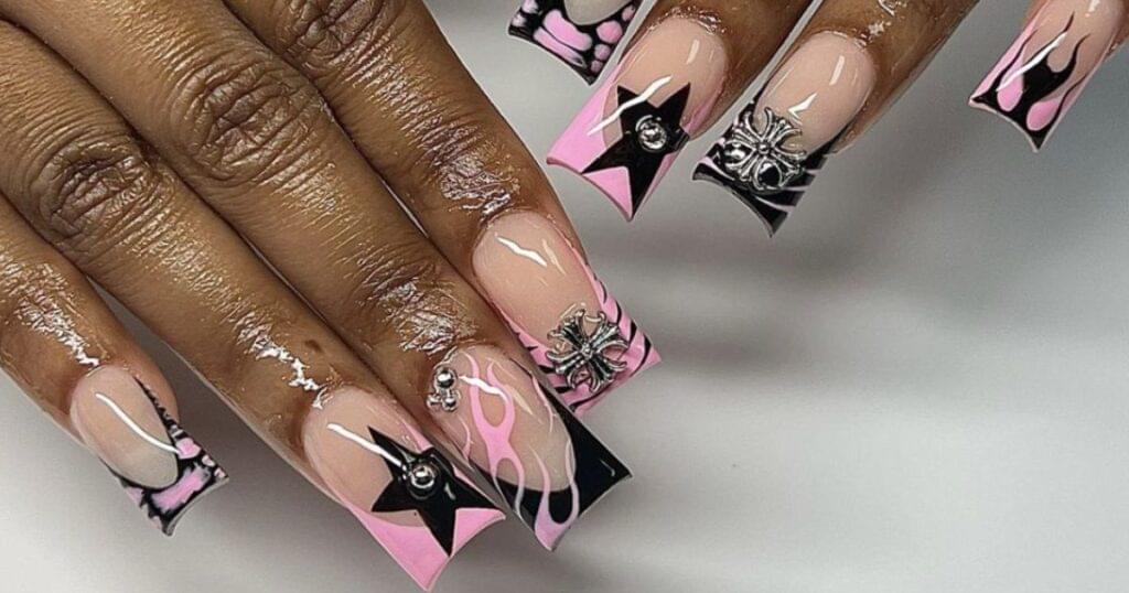 Dark Aesthetic Duck Nail Ideas